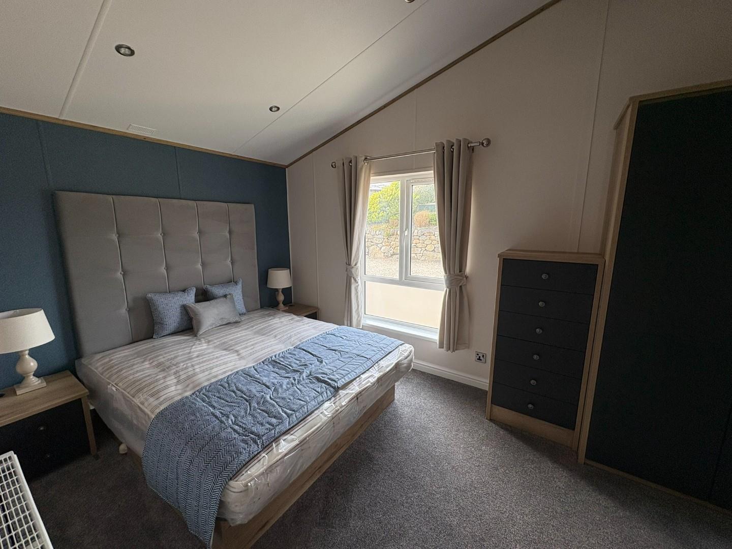 Bedroom 1.JPEG
